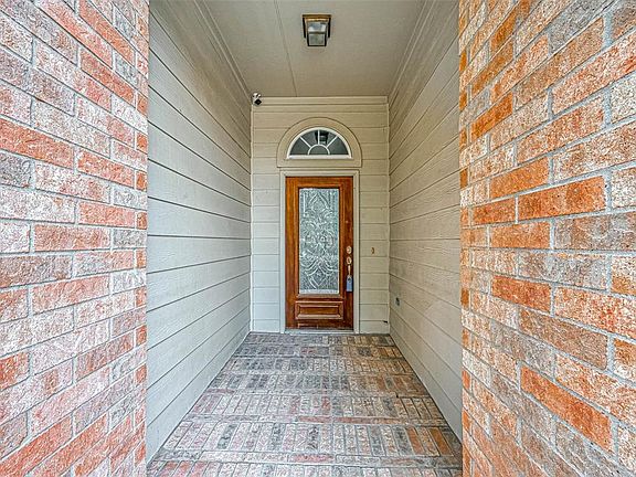 3rd image of 12523 Cannonwood Ln