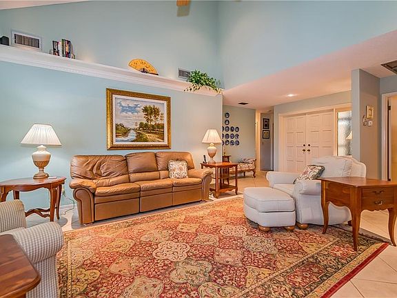 5th image of 4255 Creekwood Ln
