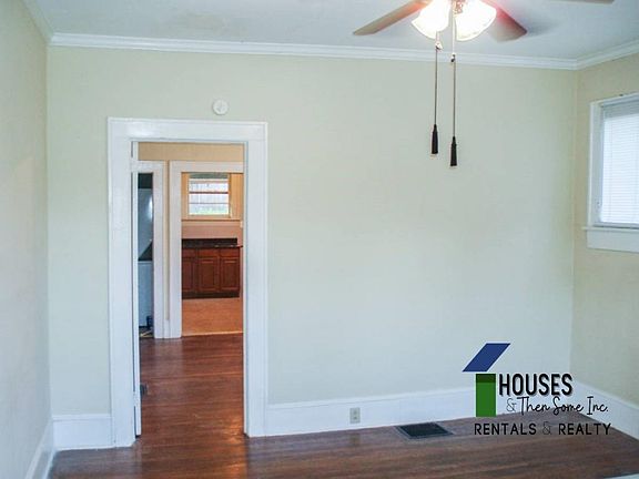 5th image of 16 W Stone Ave APT 2