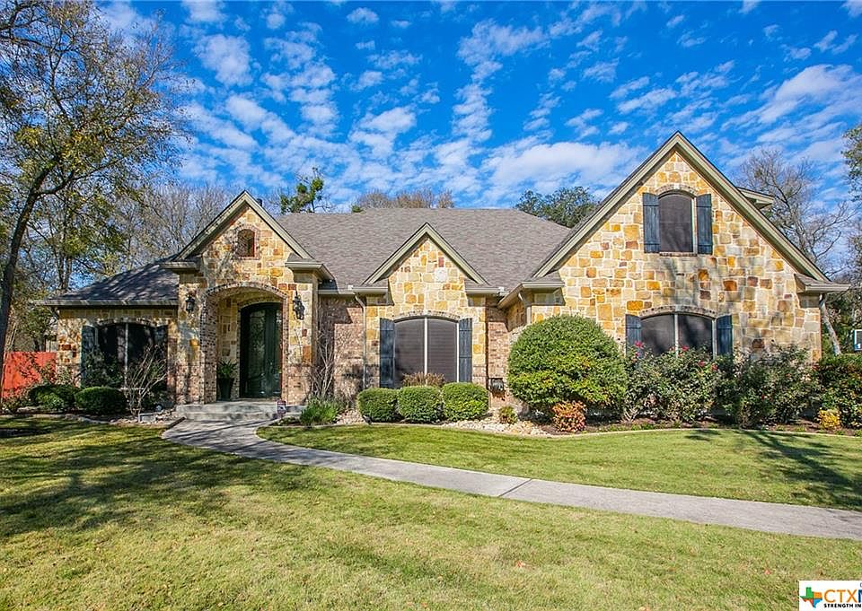 1st image of 708 Willow Ct