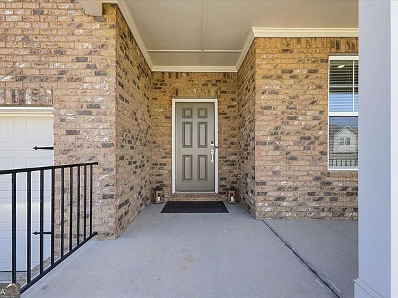 4th image of 3939 Alderstone Dr