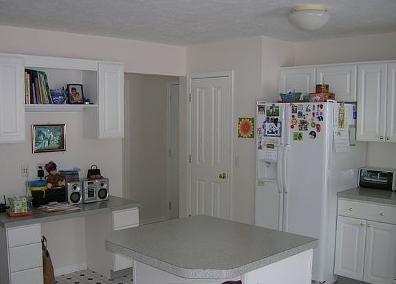 5th image of 2105 Shiloh Hills Dr SE