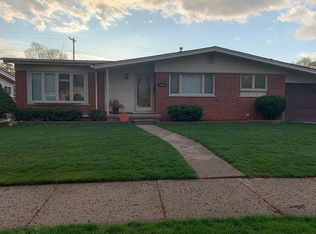 20302 Weyher St, Livonia, MI 48152