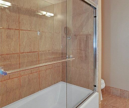 5th image of 418 6th Ave Suite 1002