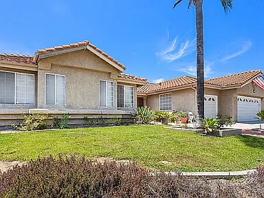 4 bed, 2594 sqft, $5,499 — Photo 2