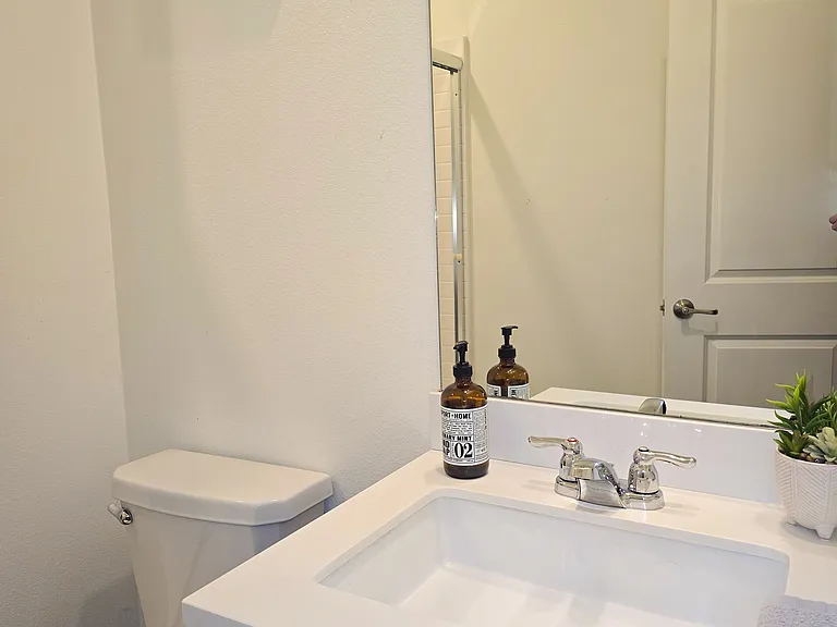 36173 Saint Claire Ct — Photo 48