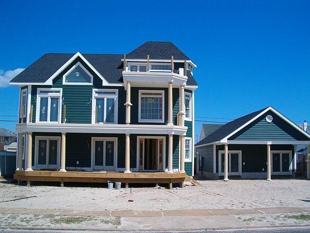 Street Elevation
