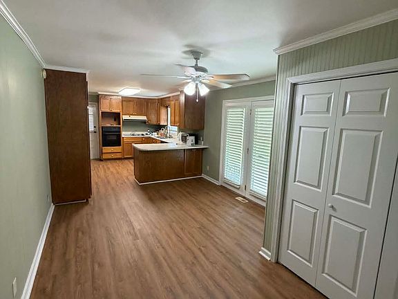 5th image of 311 Brookhaven Dr