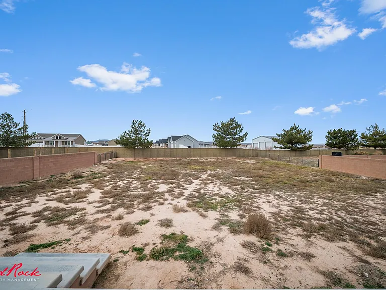 3761 N Native Dancer Dr — Photo 45