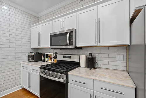 5501 Hudson Ave #407 Photo 1