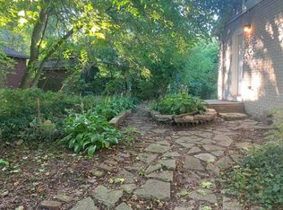 2203 Mount Olivet Rd APT 1, Kalamazoo, MI 49004