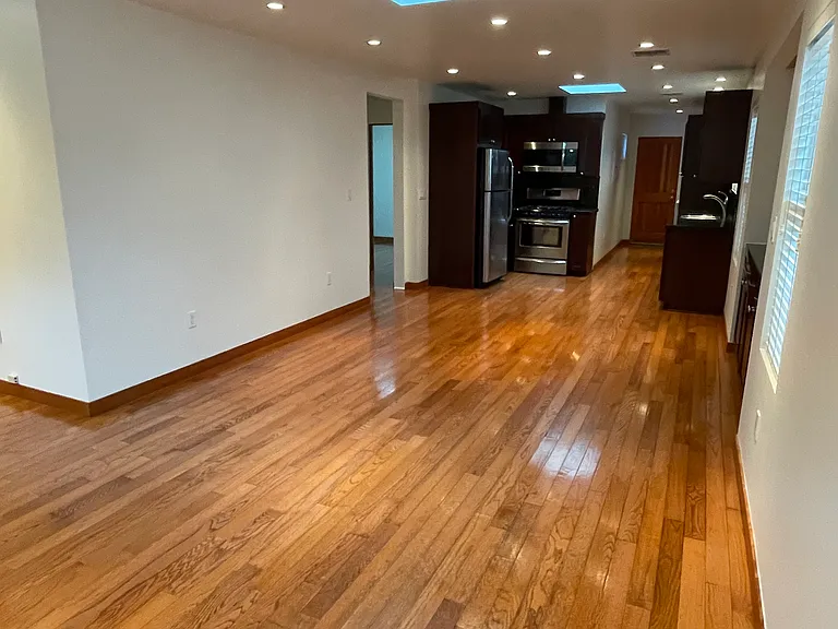 926 California Ave — Photo 14
