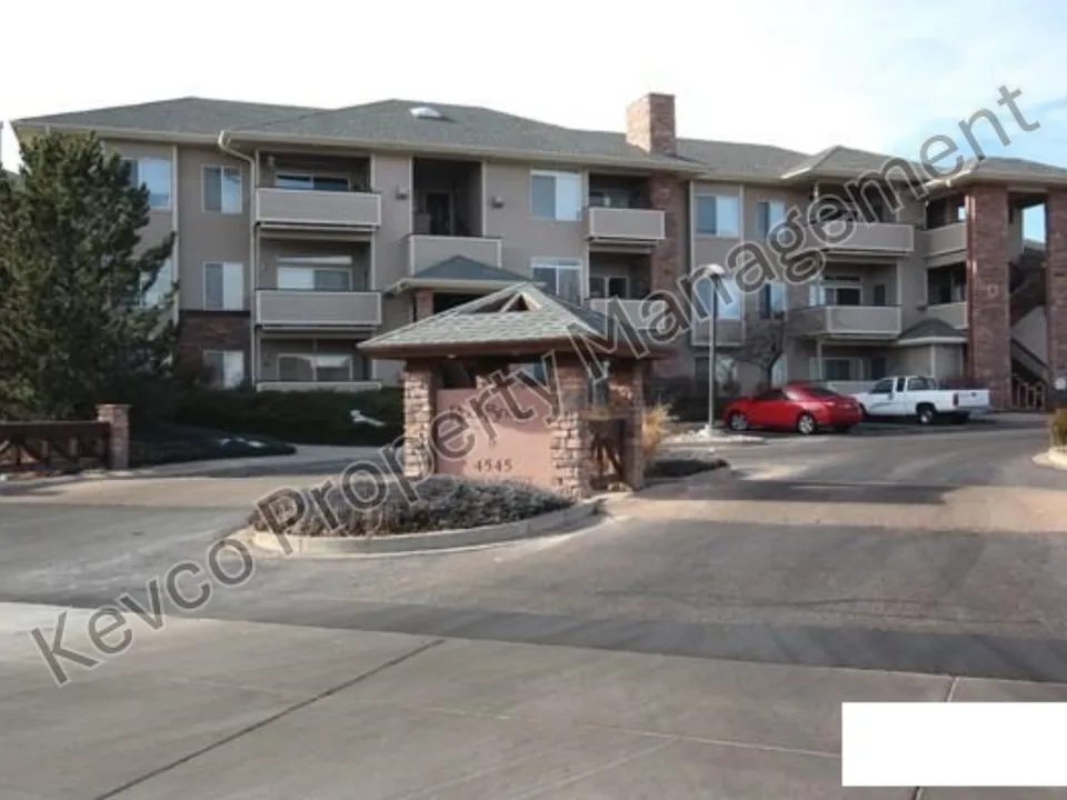4545 Wheaton Dr #F190
