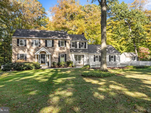 66 Warden Rd, Doylestown, PA 18901