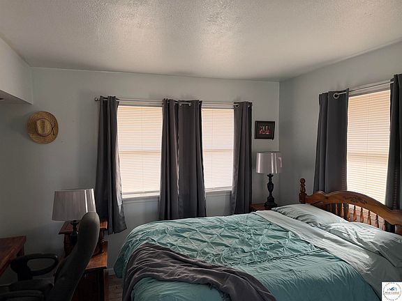 3rd image of 6045 NE 601st Rd