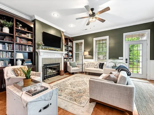 3576 W Clabber Creek Blvd, Fayetteville, AR 72704