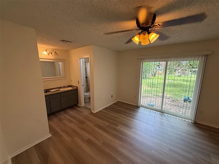 1309 Radam Cir — Photo 18