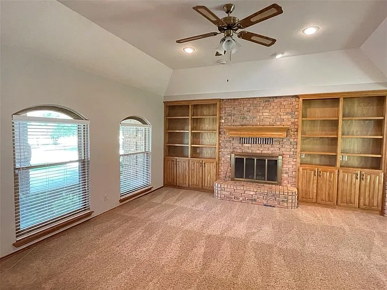 6340 Grauton Dr — Photo 5