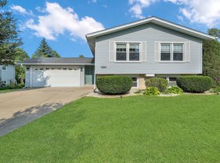 15419 Ridgeland Ave, Oak Forest, IL 60452