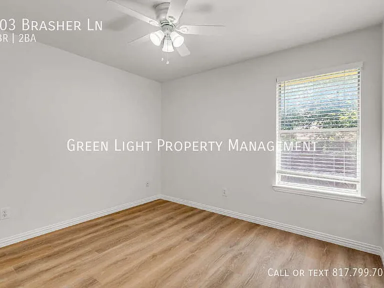403 Brasher Ln — Photo 28