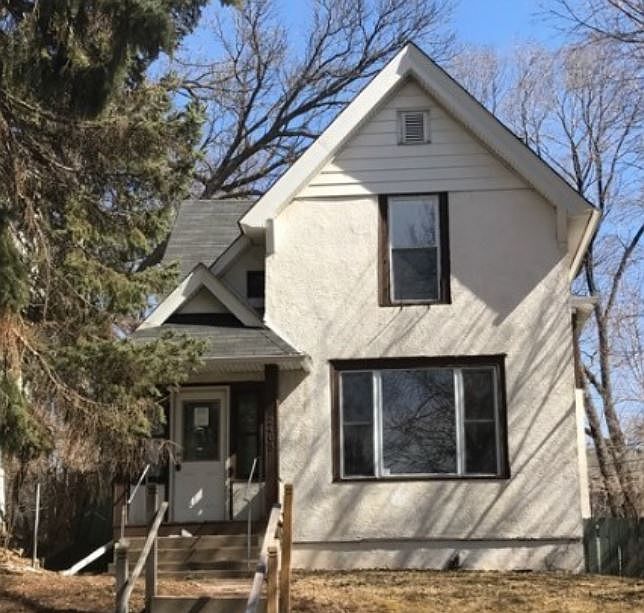 1st image of 2403 Lincoln St NE