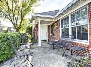 10505 Wemberley Hill Blvd, Louisville, KY 40241