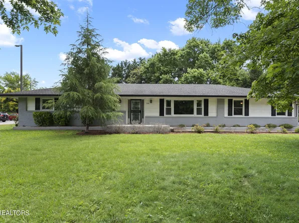 104 Golf Club Rd NW, Knoxville, TN 37919