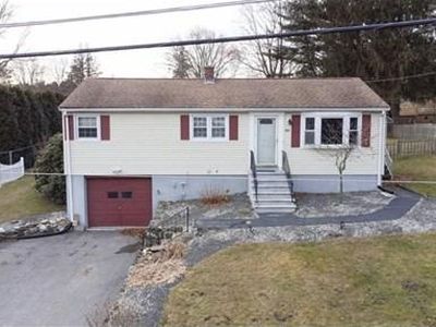 33 Aldea Ave, Dudley, MA, 01571