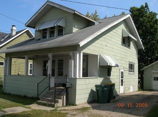 1015 N Spring St, Beaver Dam, WI 53916