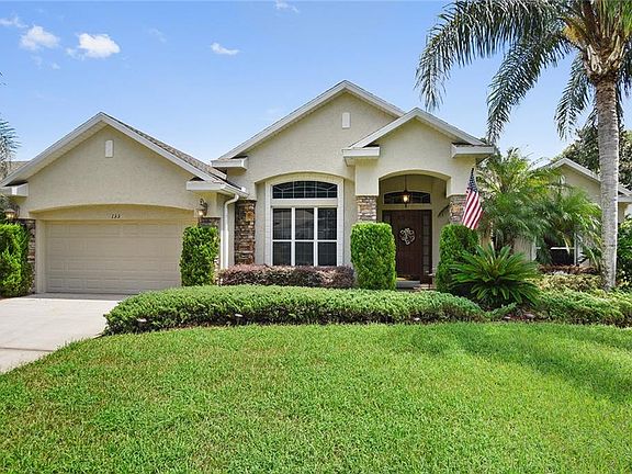 2nd image of 133 Crystal Oak Dr