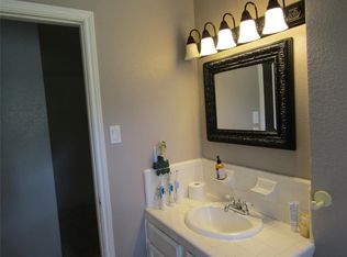 15831 Calvin Rd, Houston, TX 77090