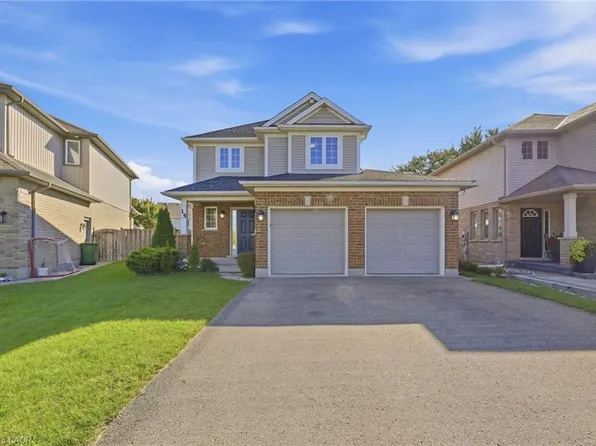 15 Harvest Ct, Saint Thomas, ON N5R 0B8