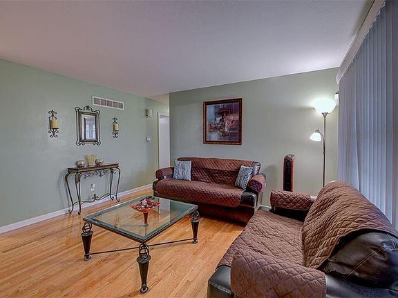4th image of 1812 N 59th St