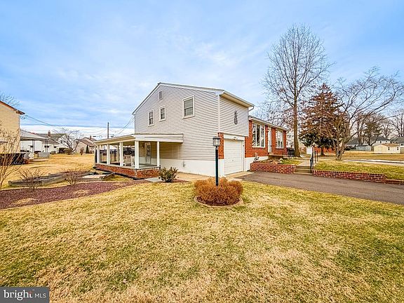 2nd image of 513 Barbara Dr