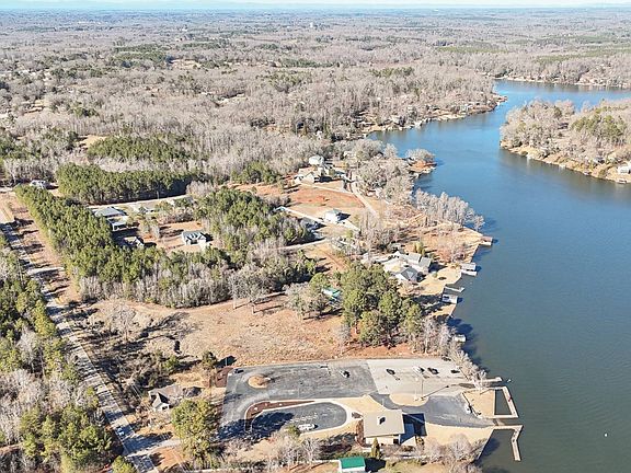 4th image of 5 Guest Cir #5