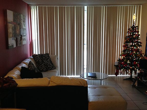 2nd image of 8860 Fontainebleau Blvd APT 209