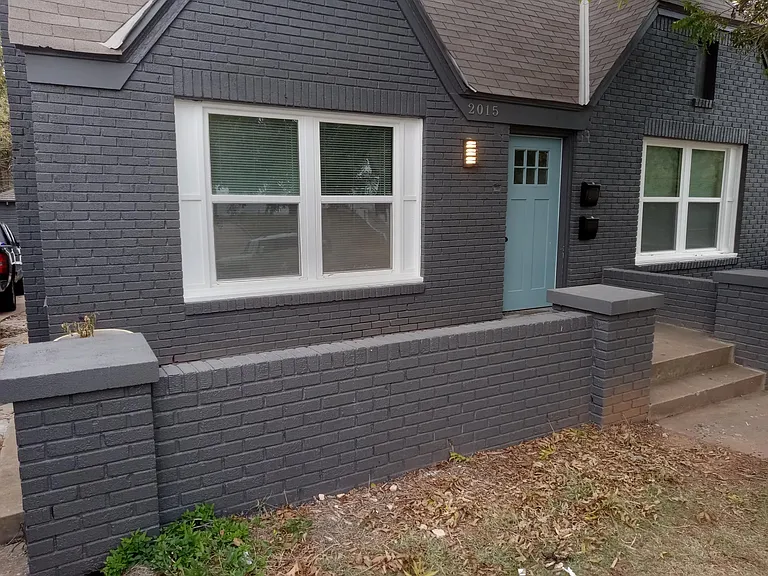 2015 NW 28th St — Photo 3