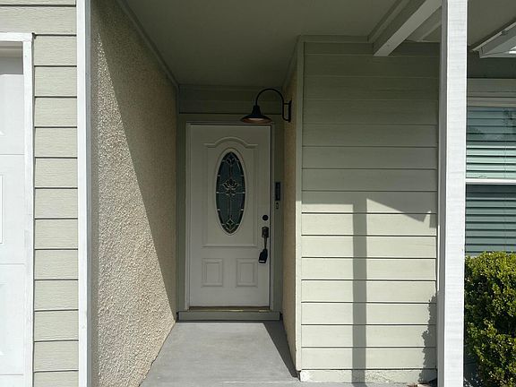 3rd image of 11432 Skipjack Way S