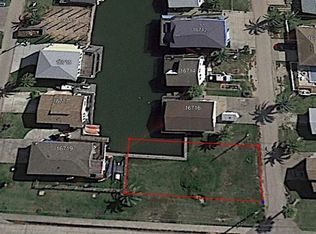 16718 Montego Way, Galveston, TX 77554