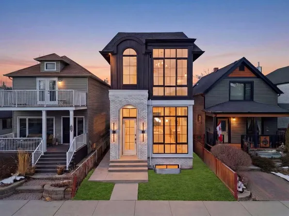 806 SE 23rd Ave SE, Calgary, AB T2G 1N8