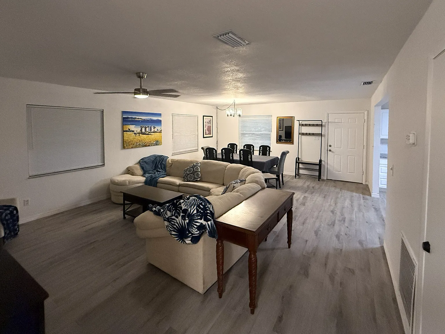 3 bed, 1535 sqft, $2,395 — Photo 2