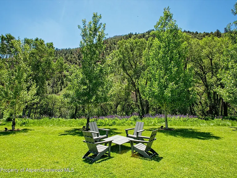 2556 Lower River Rd — Photo 39