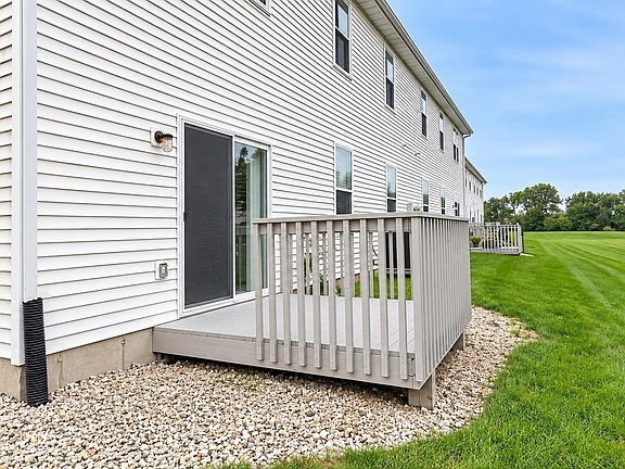 4th image of 10152 Monarch Rd #C