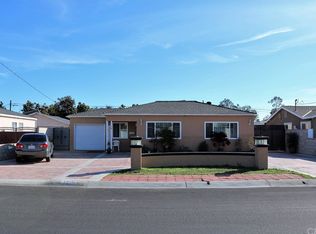 2514 Huckleberry Rd, Santa Ana, CA 92706
