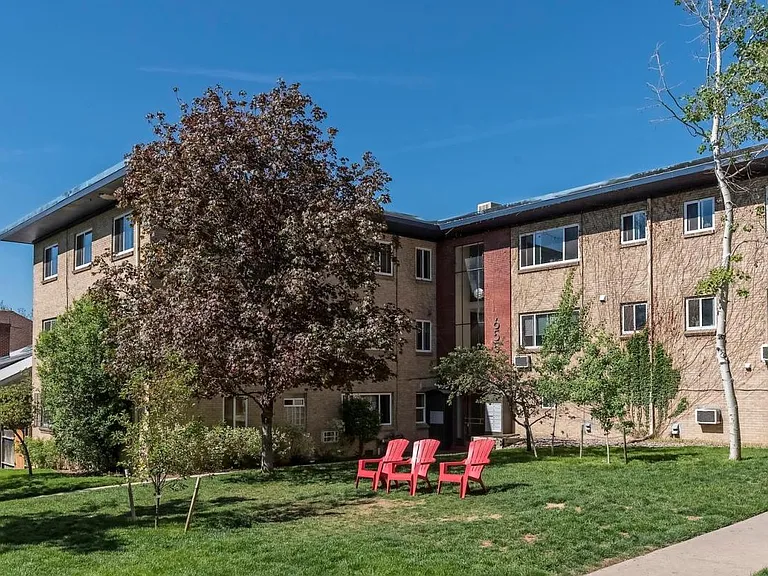 655 N Washington St #3C — Photo 11