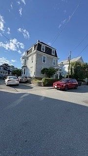 1st image of 22 Howard St