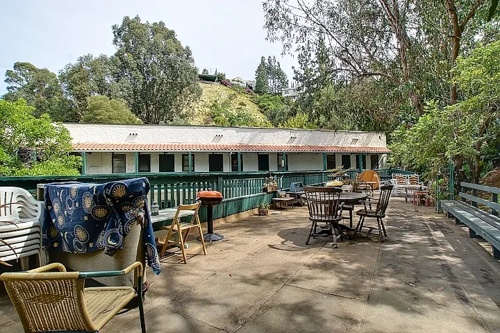 8000 Honey Dr #8 — Photo 2