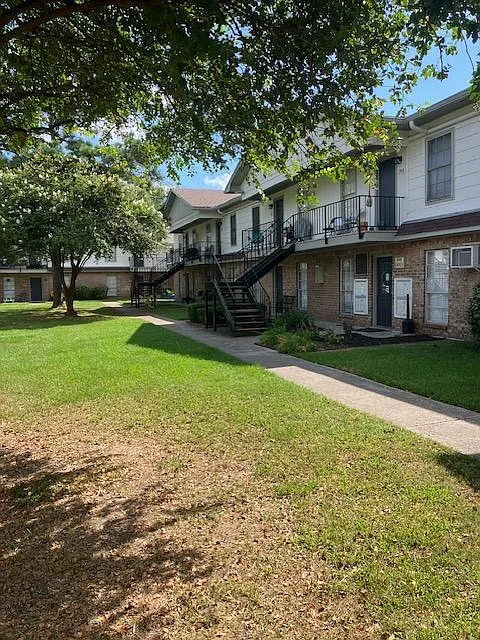 Gladefield Garden Apartments — Photo 3