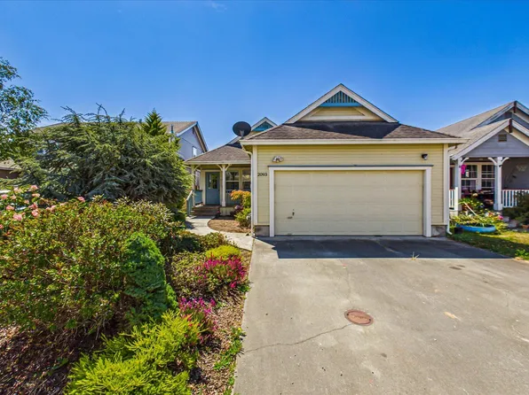 2093 Tina Ct, Arcata, CA 95521