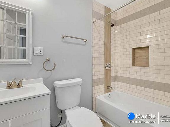 4th image of 506 S Sandalwood Ave